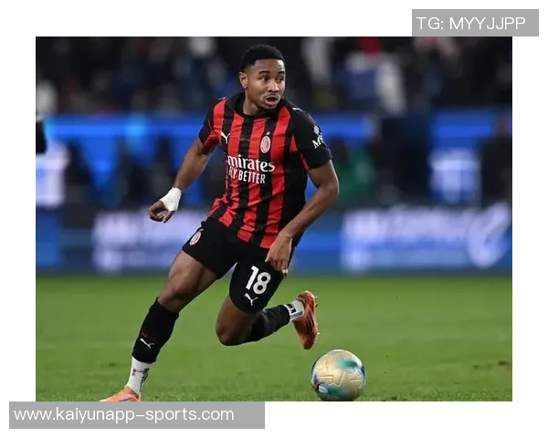 恩昆库希望继续效力AC米兰经纪人与费内巴切并无接触