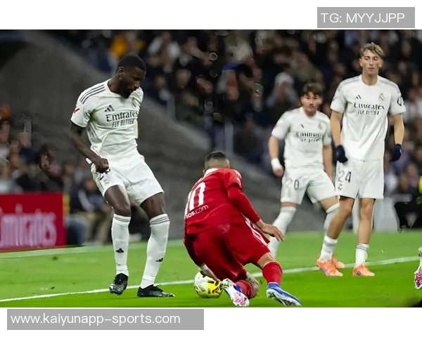 姆巴佩再创佳绩荣膺皇马战胜黄潜的全场最佳球员